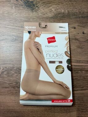 Hanes Perfect Nudes Caramel Tights Small NIP